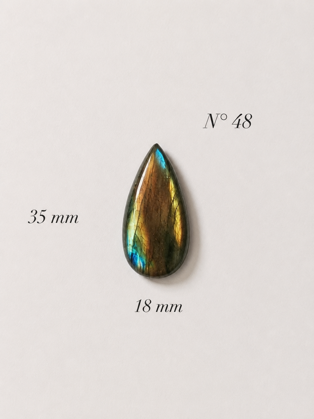 LABRADORITE